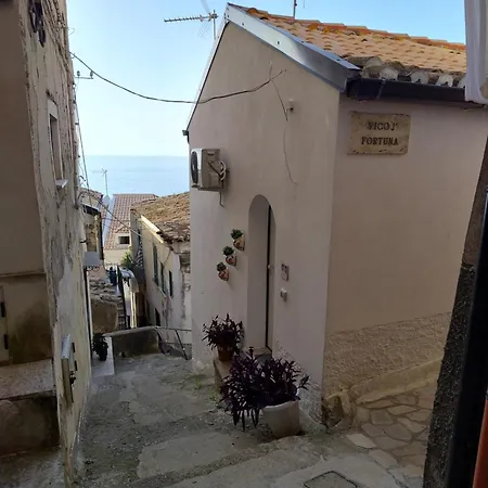 Vicolo Fortuna * Pizzo (Calabria)