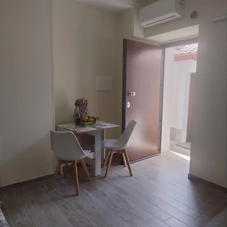Vicolo Fortuna 度假居 皮佐